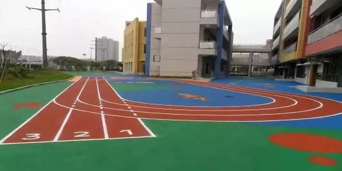 重庆塑胶跑道翻新指南 从翻新决策到塑料跑道生产全解析